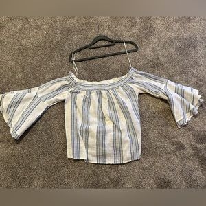 Lucky Brand off the shoulder bell sleeve blouse
